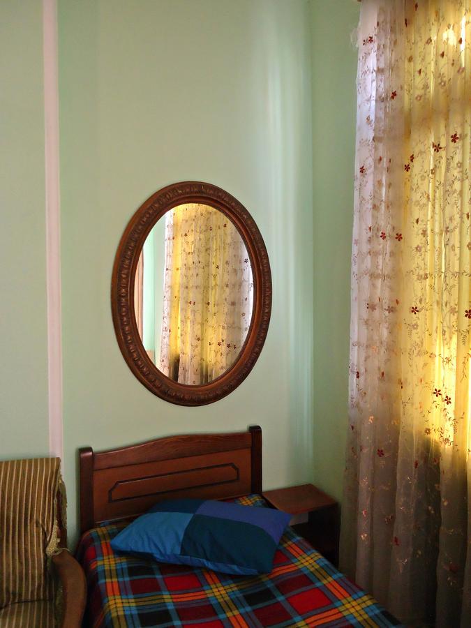 Albatros Bed and Breakfast Tbilisi Eksteriør billede